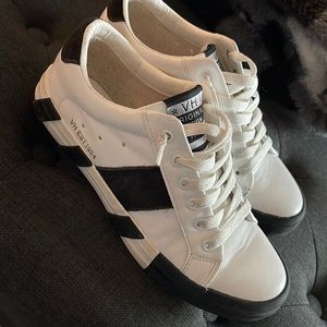 Vintage Havana Sneakers